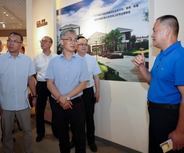 嘉興市委副書記、市長李軍蒞臨調研